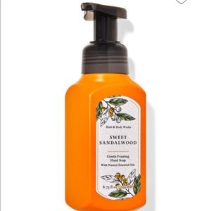 NWT BATH AND BODY WORKS SWEET SANDALWOOD Gentle Foaming Hand Soap